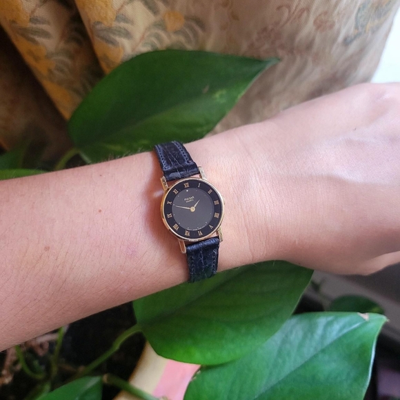 Vintage Pulsar Black Leather Roman Numerals Dainty Classic Watch